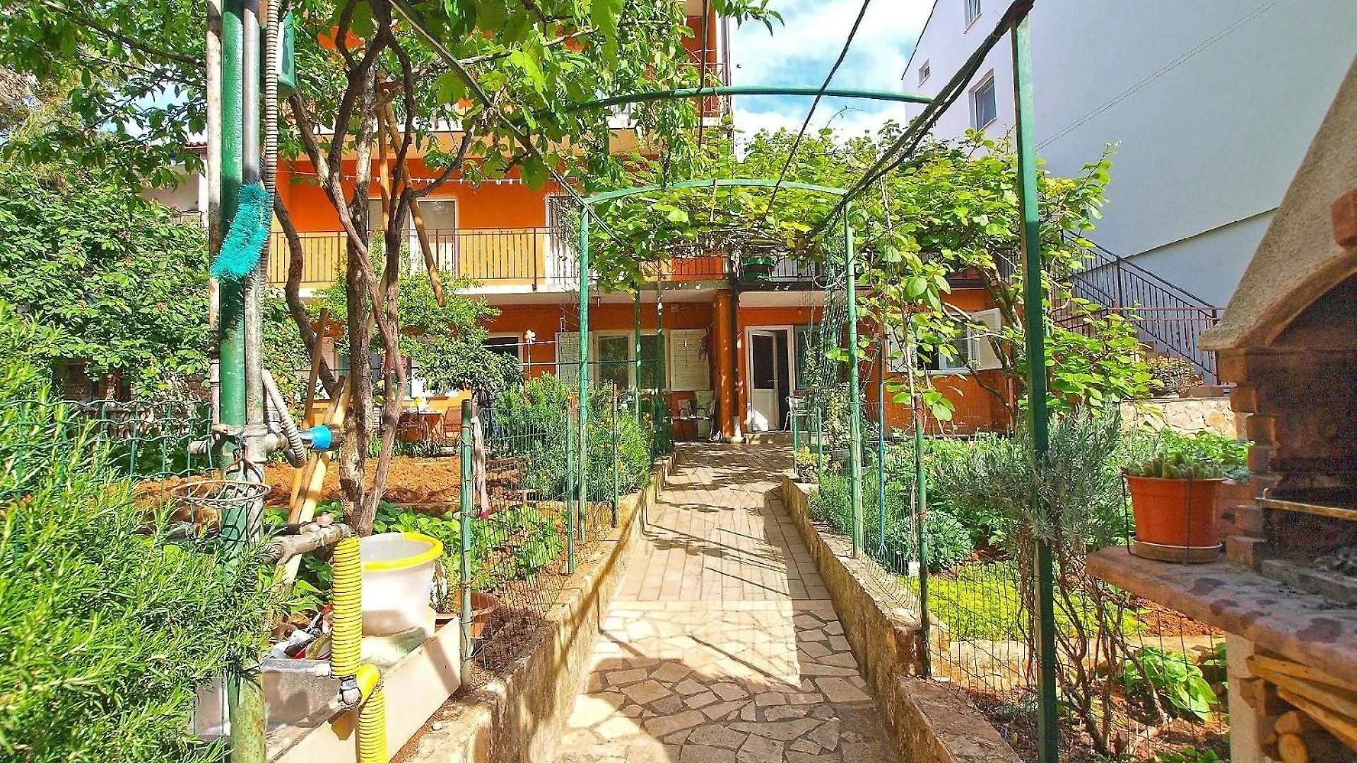 Apartment Ferienwohnung Fuer 4 Personen Ca 36 Qm In Pula, Istrien Istrische Riviera
